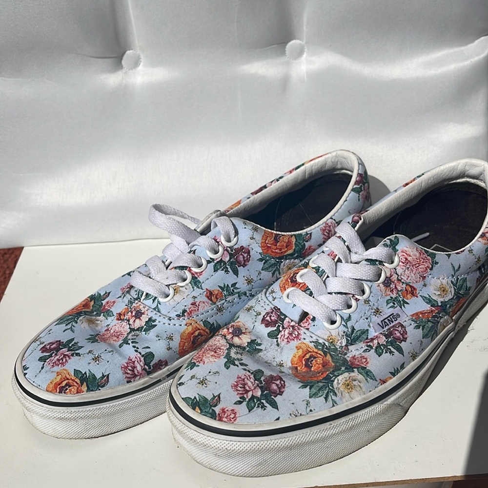 Floral vans